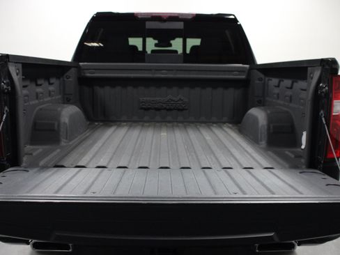 Used 2022 Chevrolet Silverado 1500 High Country AWD/4WD image 14