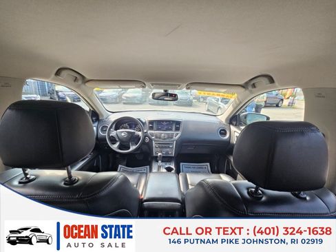 Used 2017 Nissan Pathfinder SL AWD/4WD image 17