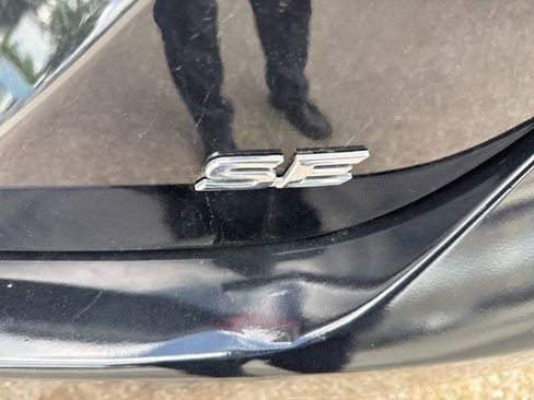 Used 2023 Toyota Camry SE image 7