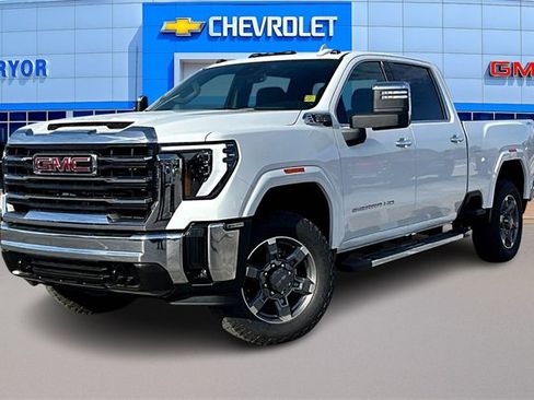 New 2026 GMC Sierra 2500 SLT w/ SLT Convenience Package image 2