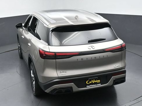 Used 2023 INFINITI QX60 Luxe AWD/4WD image 3
