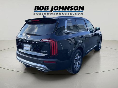 Used 2021 Kia Telluride EX w/ Towing Package AWD/4WD image 3