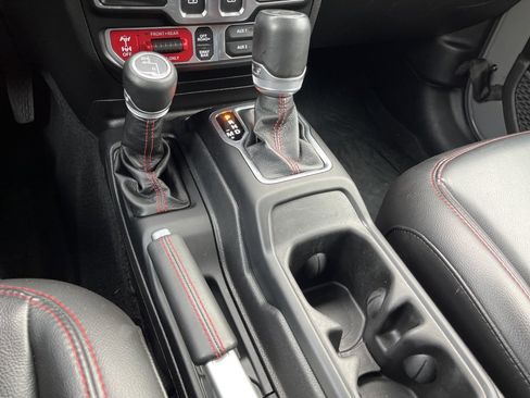 Used 2021 Jeep Wrangler Rubicon image 44