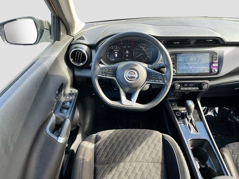 Used 2022 Nissan Kicks SV FWD image 20