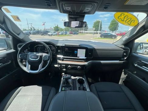 Used 2023 GMC Sierra 1500 Elevation AWD/4WD image 19