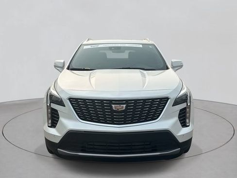 Certified 2023 Cadillac XT4 Premium Luxury w/ Cold Weather Package AWD/4WD image 2