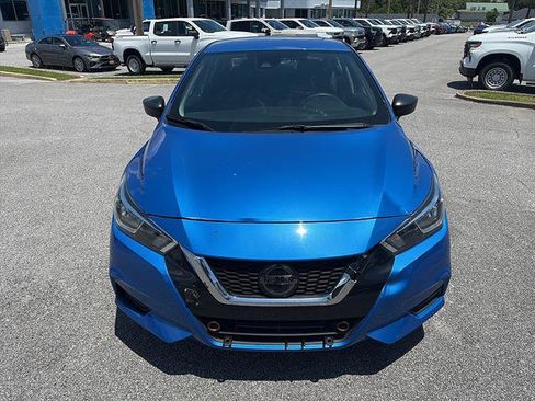 Used 2021 Nissan Versa S FWD image 8