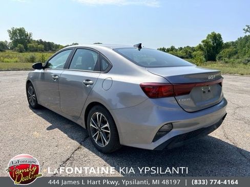 Used 2024 Kia Forte LXS FWD image 3