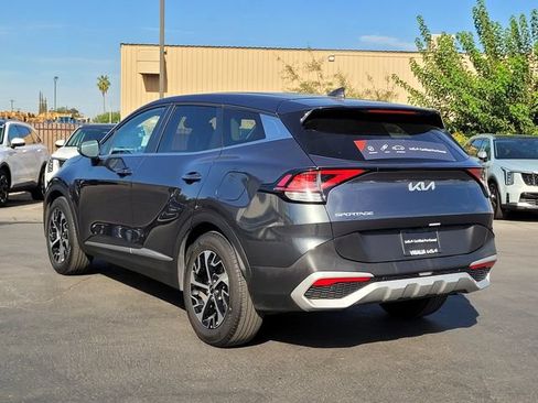 Certified 2024 Kia Sportage EX FWD image 8