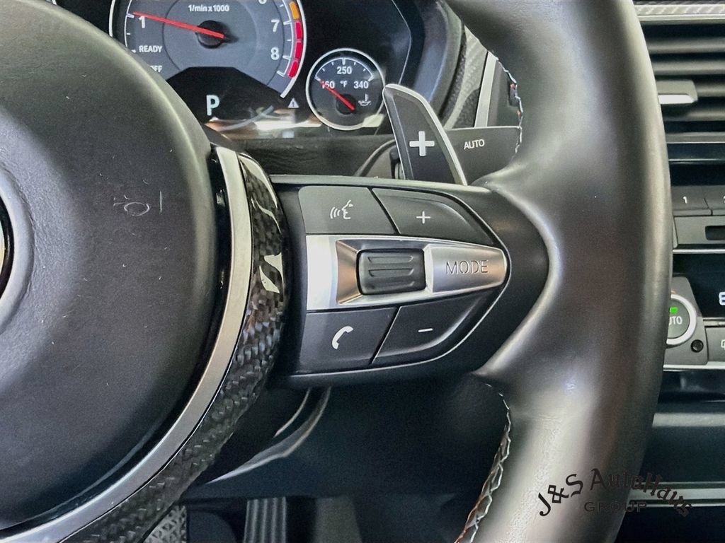 Used 2018 BMW M3 RWD image 14