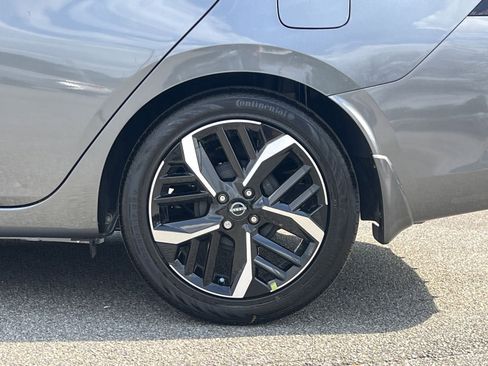 New 2025 Nissan Versa SR image 22