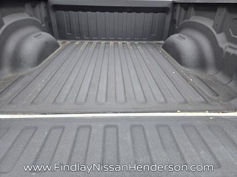 Used 2022 RAM 1500 Laramie AWD/4WD image 14