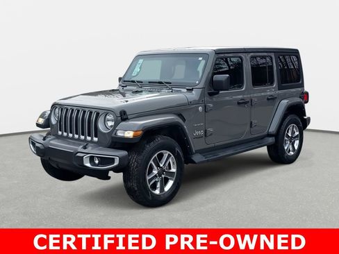 Used 2022 Jeep Wrangler Unlimited Sahara w/ Cold Weather Group image 37
