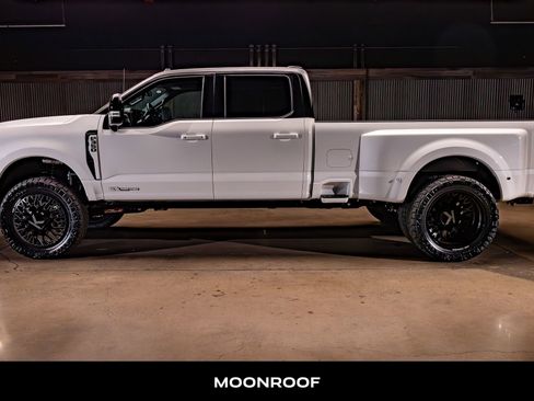 Used 2026 Ford F350 Platinum AWD/4WD image 6