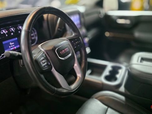 Used 2019 GMC Sierra 1500 SLT w/ SLT Premium Package AWD/4WD image 16