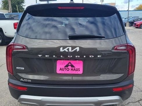 Used 2022 Kia Telluride SX image 30