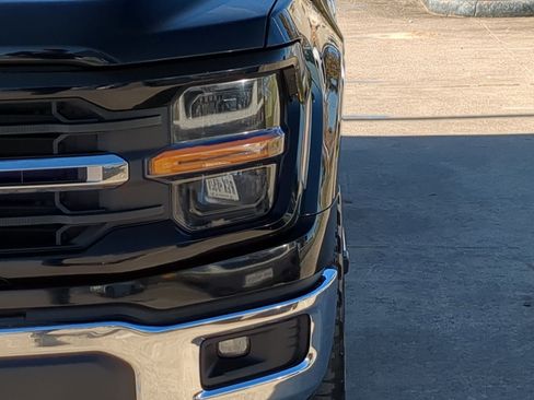 Used 2024 Ford F150 XLT w/ Mobile Office Package image 10