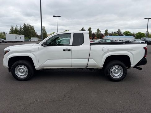 Used 2024 Toyota Tacoma SR RWD image 5
