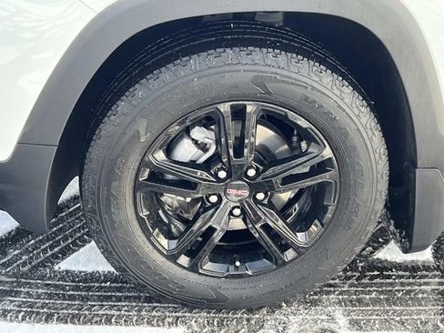 Certified 2024 GMC Terrain AT4 w/ Tech Package image 10