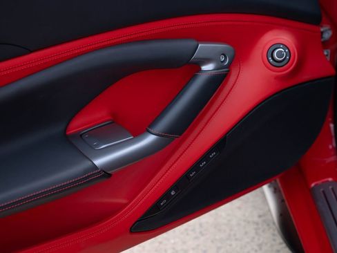 Used 2021 Ferrari F8 Tributo image 30