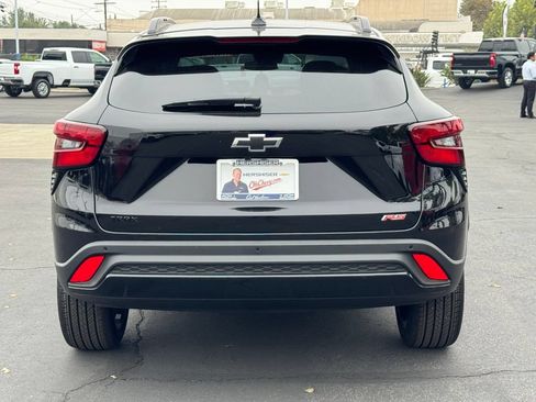 New 2026 Chevrolet Trax RS w/ Driver Confidence Package FWD image 4