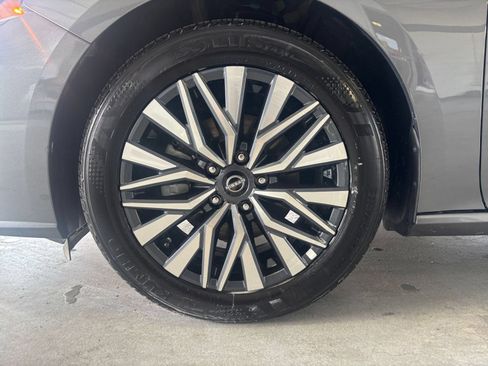 Used 2026 Nissan Altima 2.5 SV FWD image 30