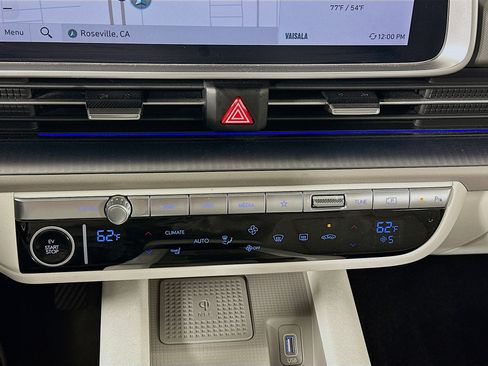 Used 2024 Hyundai Ioniq 6 SEL RWD image 23