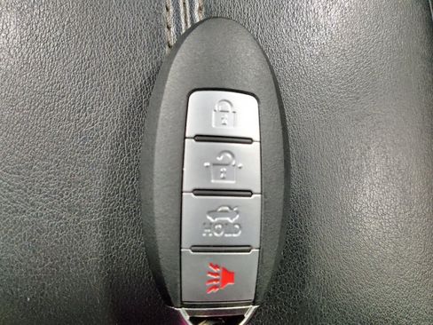 Used 2023 Nissan Sentra SV FWD image 32