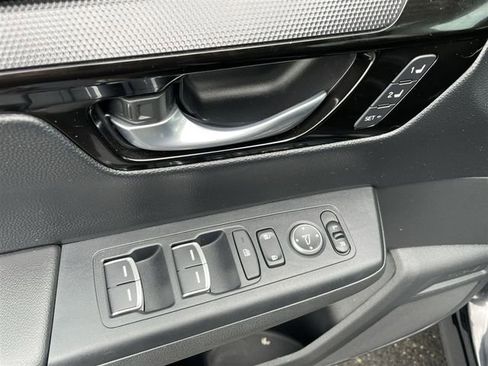 Used 2023 Honda CR-V EX-L image 24