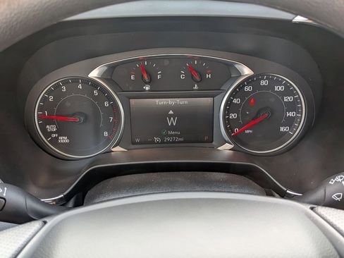 Used 2025 Chevrolet Blazer LT AWD/4WD image 16