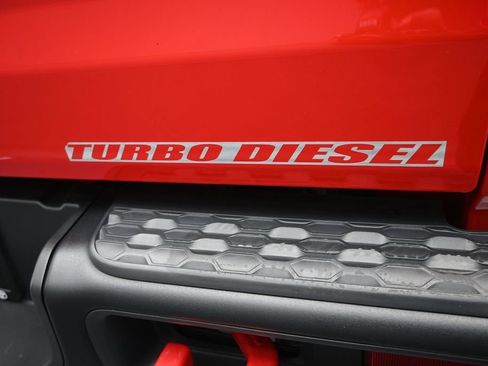 Used 2022 Jeep Gladiator Rubicon w/ LED Lighting Group AWD/4WD image 37