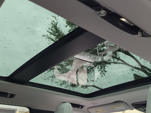 New 2026 Land Rover Range Rover Sport SV AWD/4WD image 22