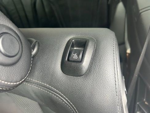 Used 2020 BMW X7 xDrive40i w/ Cold Weather Package AWD/4WD image 30