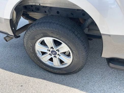 Used 2015 Ford F150 XLT AWD/4WD image 18