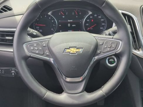 Used 2024 Chevrolet Equinox LT FWD image 9