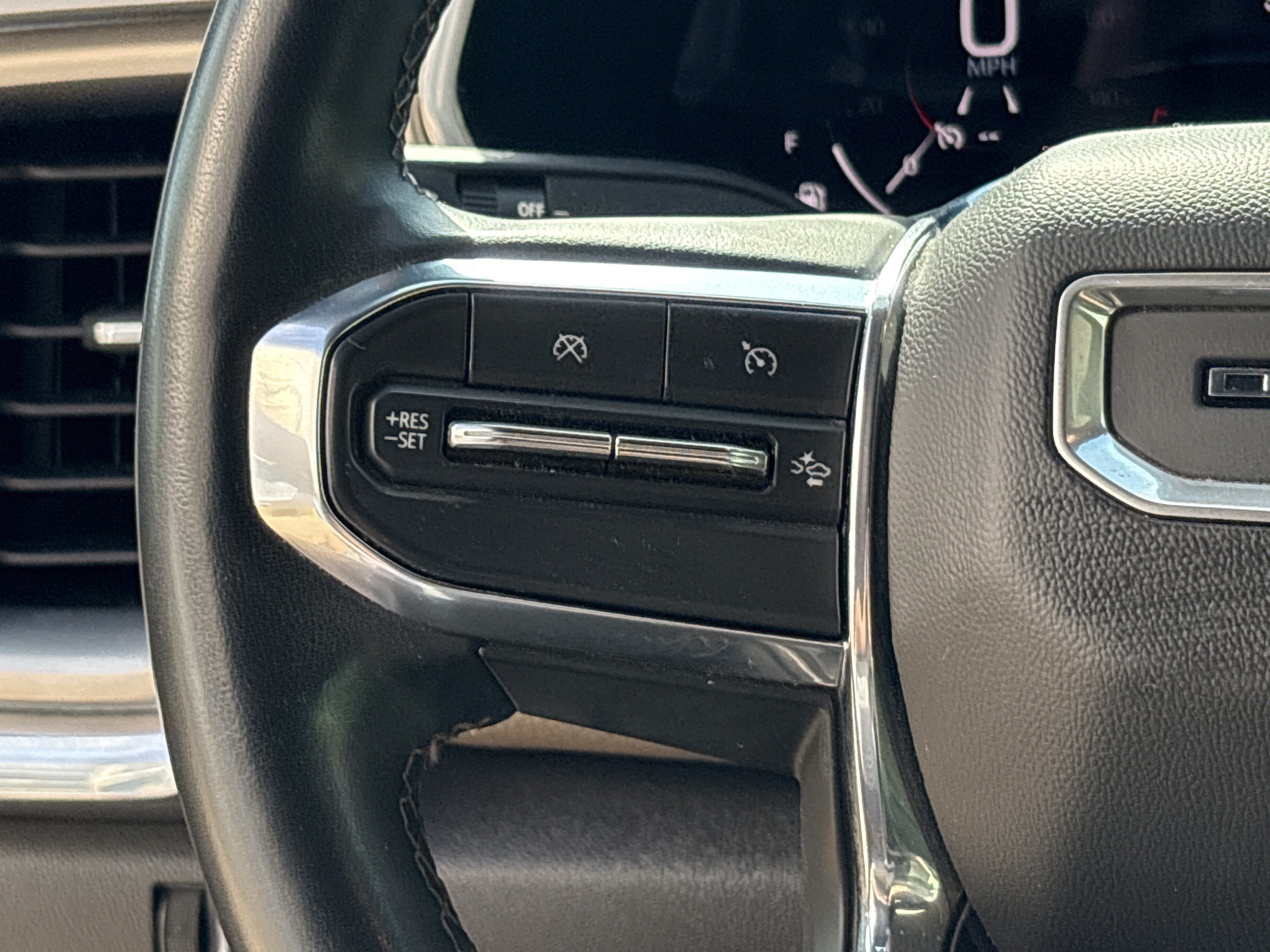 Used 2023 GMC Canyon Denali AWD/4WD image 19