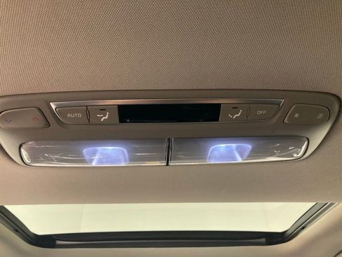 Used 2023 Kia Telluride S w/ S Sunroof Package image 15