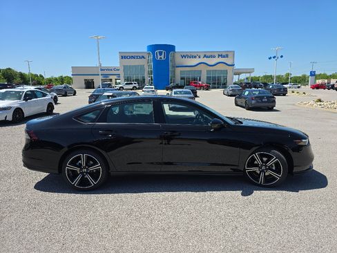 New 2026 Honda Accord SE image 15