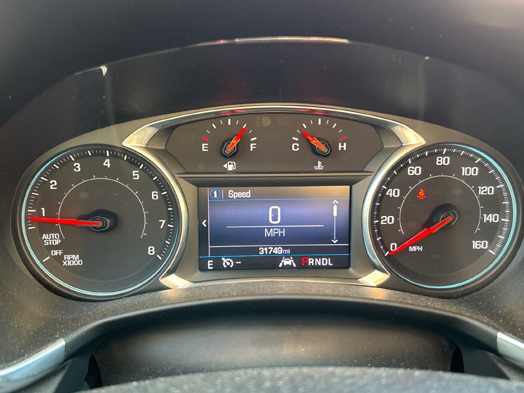 Used 2020 Chevrolet Equinox LT w/ Driver Convenience Package AWD/4WD image 11