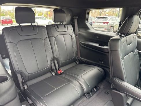 New 2026 Jeep Grand Cherokee L Limited AWD/4WD image 19