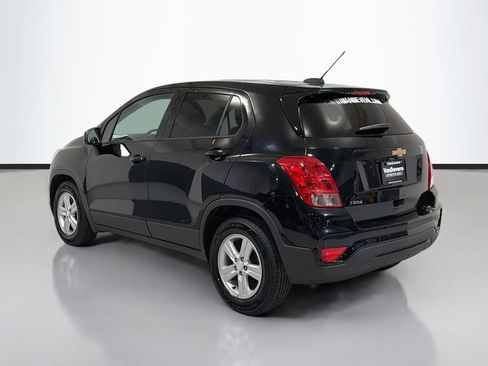 Used 2020 Chevrolet Trax LS w/ Tint and Cruise Package FWD image 7
