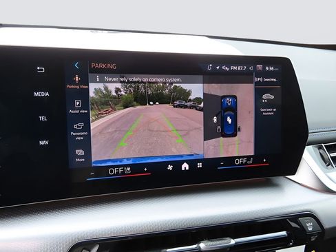 New 2025 BMW X1 xDrive28i w/ Technology Package image 33