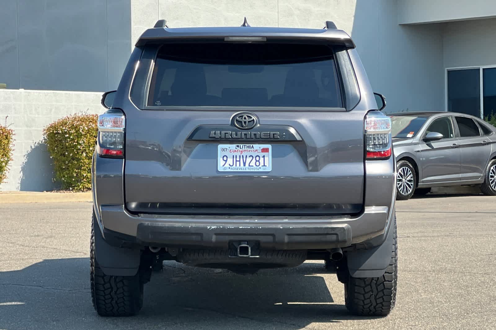 Used 2023 Toyota 4Runner TRD Off-Road Premium w/ Moonroof Package AWD/4WD image 8