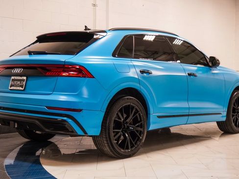 Used 2021 Audi Q8 AWD/4WD image 32