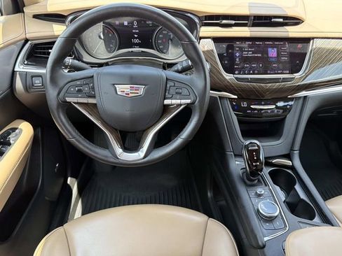 Used 2022 Cadillac XT6 Premium Luxury w/ Platinum Package AWD/4WD image 25