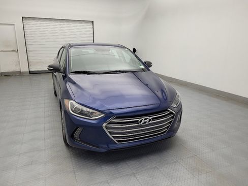 Used 2017 Hyundai Elantra Limited FWD image 14