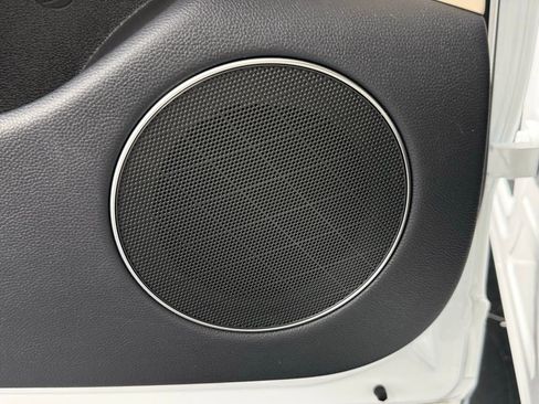 Used 2026 Genesis GV70 2.5T Select image 35