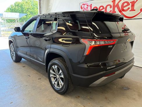 Certified 2025 Chevrolet Equinox LT FWD image 9