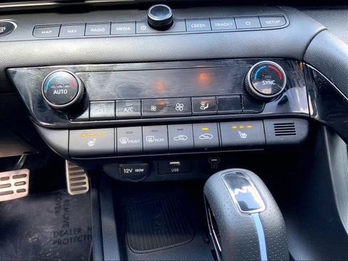 Used 2025 Hyundai Elantra N FWD image 34