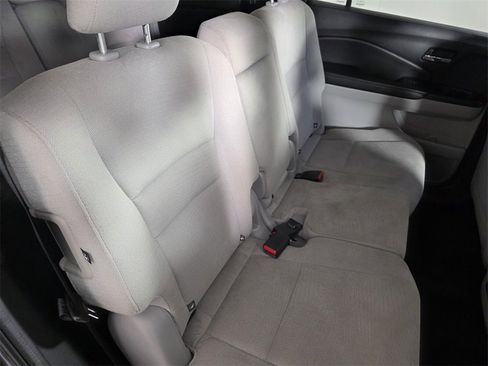 Used 2016 Honda Pilot EX image 33